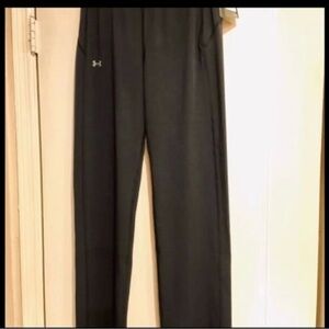 Under Armour Women’s Workout Pants size L